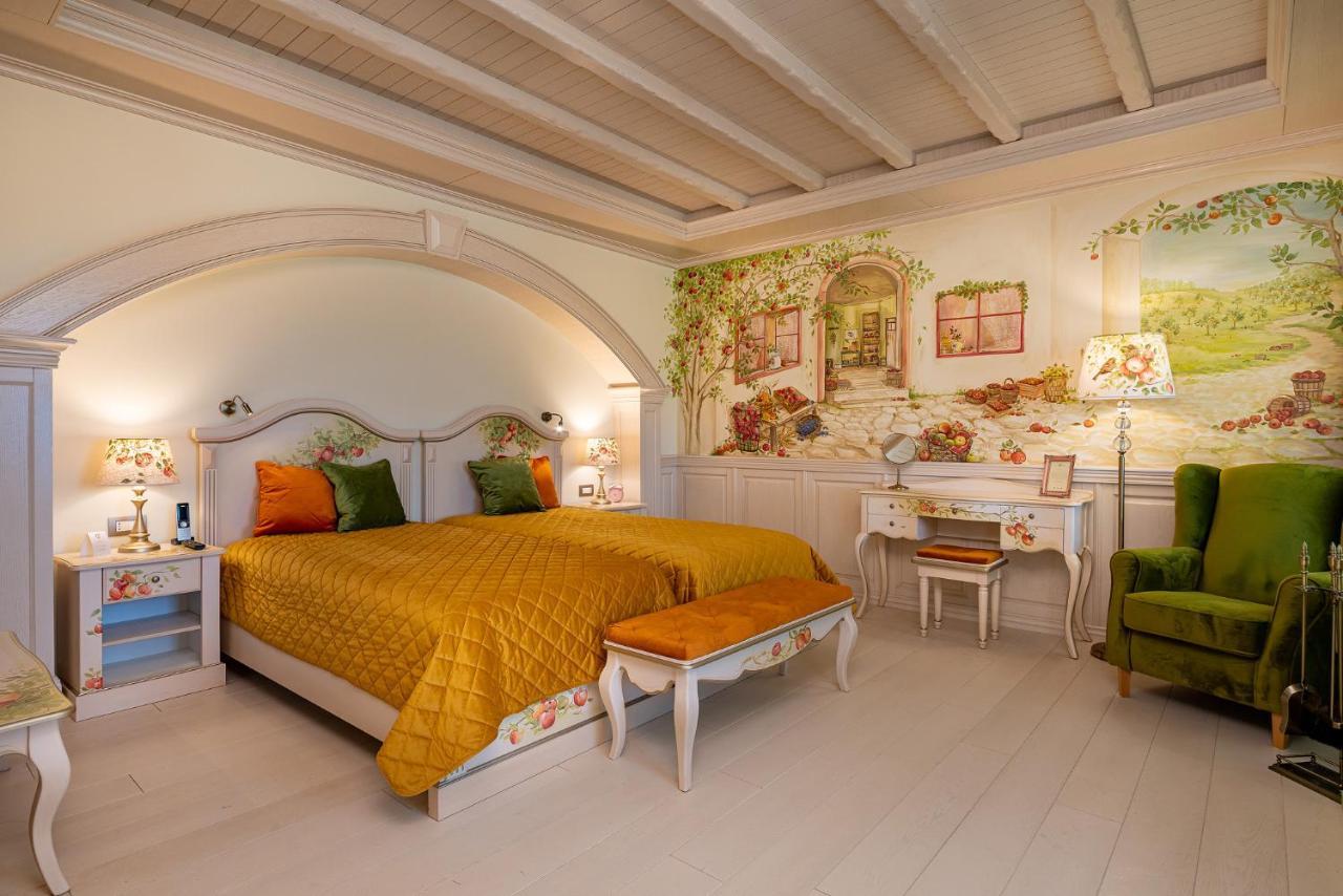 Casa Timis - Wellness & Spa Resort Chitorani Exterior foto A bedroom at the hotel